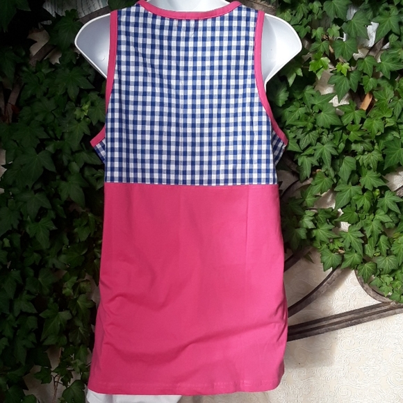 NWT CUTE TOP - Picture 2 of 5